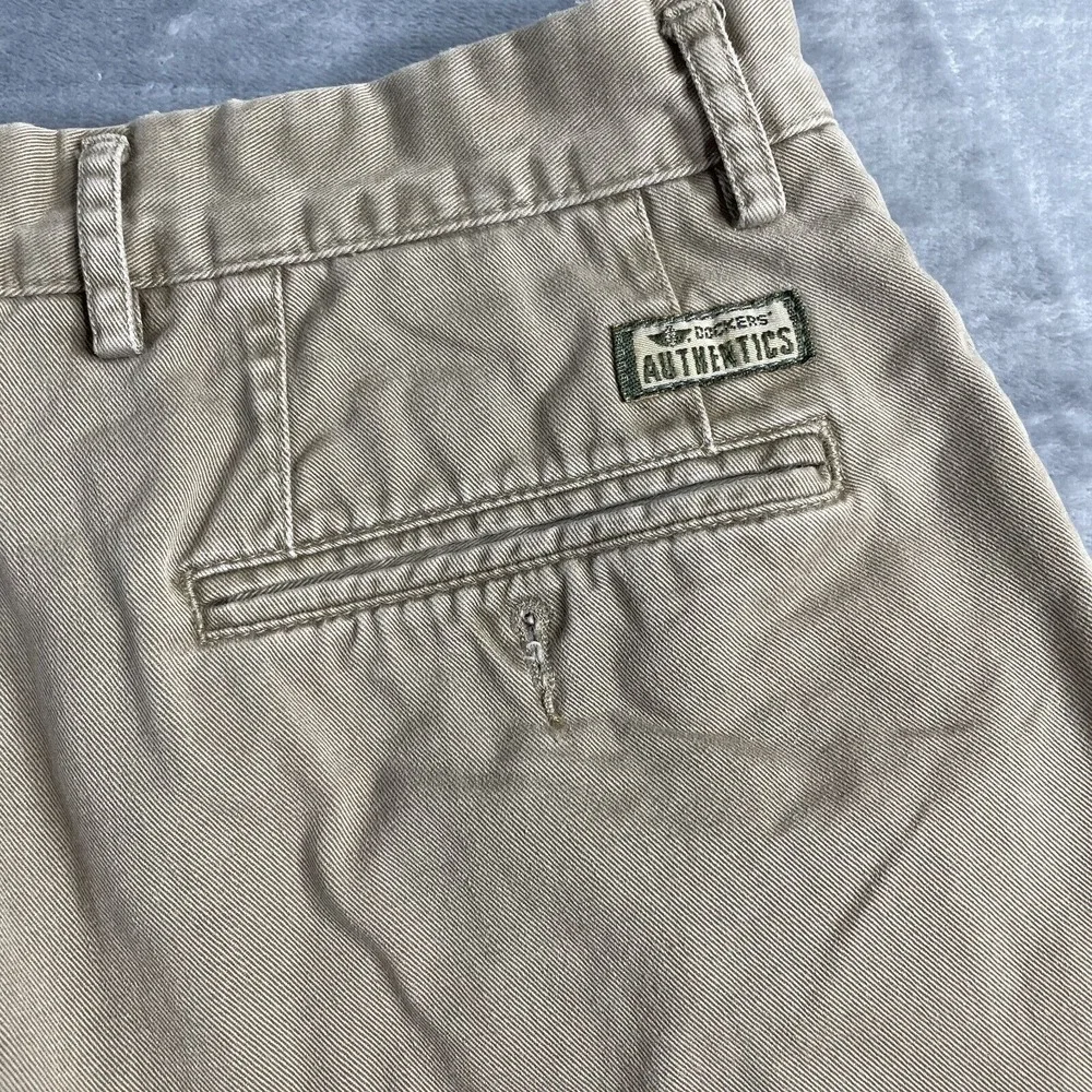 Dockers Men's Khaki Classic‎ Flat Front Basic 9